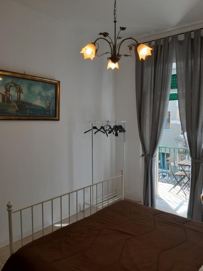 Couette-café Dietro La Luna 3*